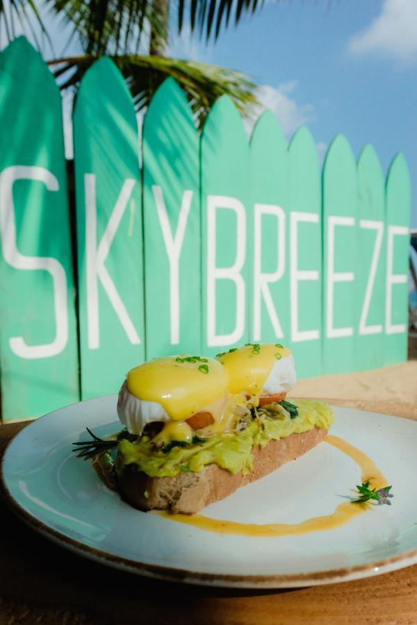 Hotel Sky Breeze Unawatuna Exterior foto